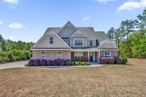 509 Swan Island Ct, Fayetteville, NC 28311