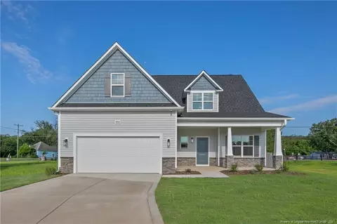 4300 Kirkhill Ct, Wade, NC 28395