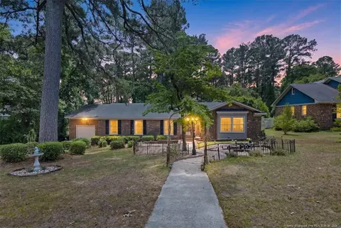 202 Andover Rd, Fayetteville, NC 28311