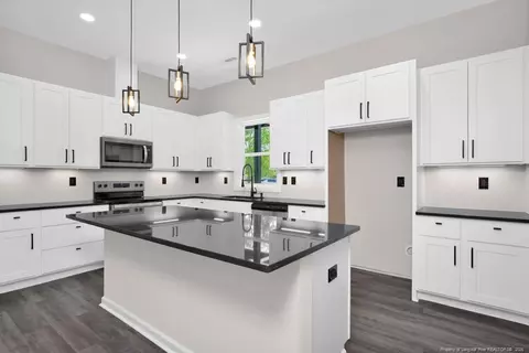 Kitchen - 3025 Old Stage Rd S, Erwin, NC 28339 photo 3 of 7