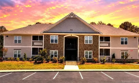 260 Gallery Dr, Spring Lake, NC 28390
