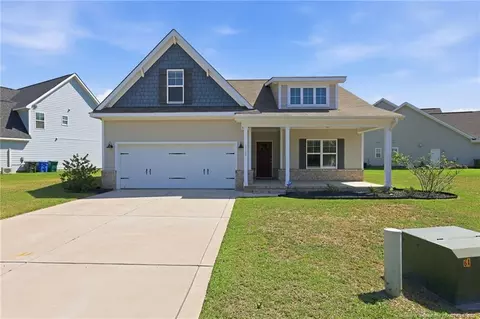 1729 Bluffside Dr, Fayetteville, NC 28312