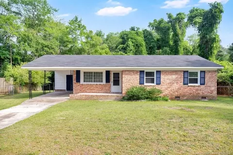 2627 Dumbarton Rd, Fayetteville, NC 28306