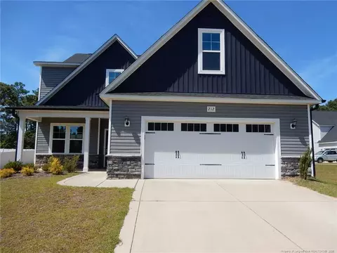 212 Nairn St, Fayetteville, NC 28311