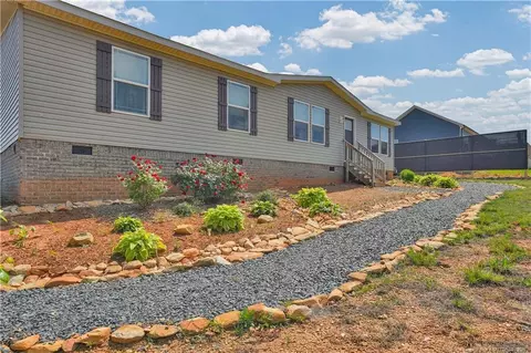 4862 Bramble Berry Ln, Asheboro, NC 27205