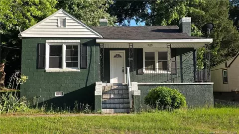 217 Sunset Ave, Fayetteville, NC 28301