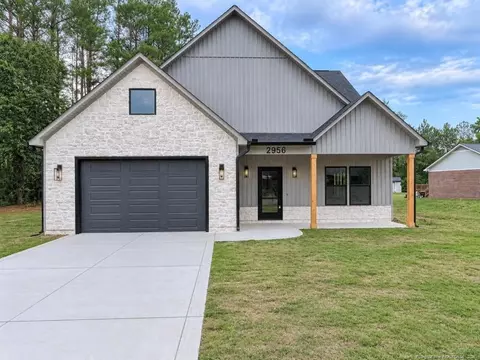 2956 Braddy Rd, Fayetteville, NC 28306