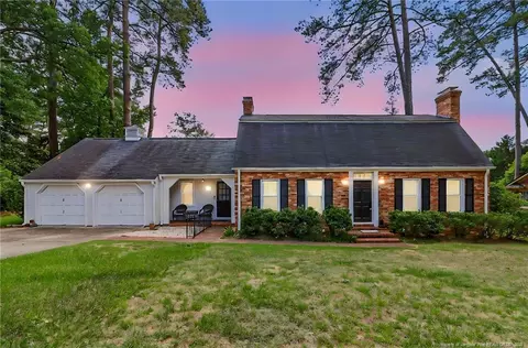 444 Holly Ln, Fayetteville, NC 28305