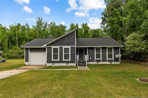 174 Bienville Dr, Fayetteville, NC 28311