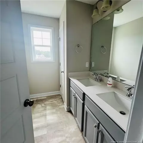 78 Hungry Creek Dr, Erwin, NC 28339 photo 3
