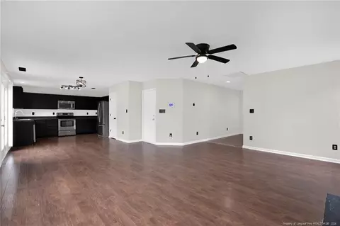 225 Valley Oak Dr, Bunnlevel, NC 28323 photo 6