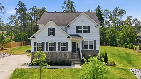 710 Hayworth Ct, Southern Pines, NC 28387