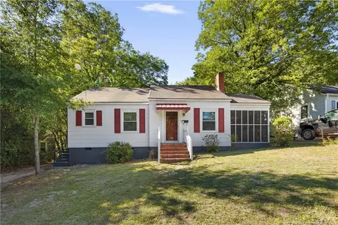 948 Mckimmon Rd, Fayetteville, NC 28303