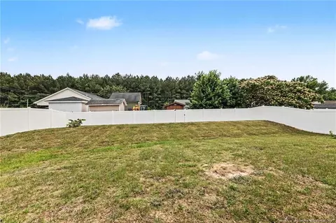 103 Sampson Ct, Selma, NC 27576 photo 6