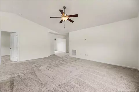 103 Sampson Ct, Selma, NC 27576 photo 9