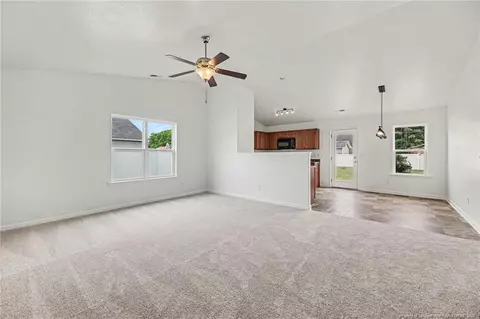 103 Sampson Ct, Selma, NC 27576 photo 11