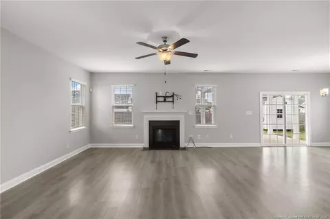 206 Pendleton St, Raeford, NC 28376 photo 7