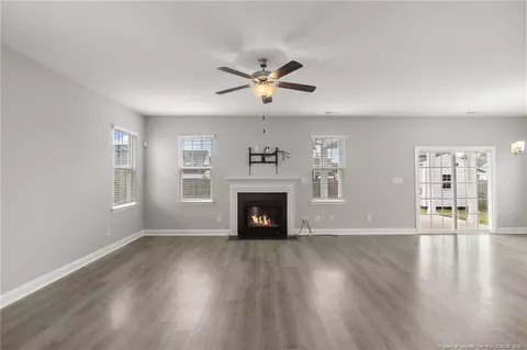 206 Pendleton St, Raeford, NC 28376 photo 8