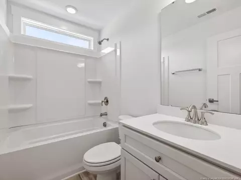 1021 E Harnett St, Dunn, NC 28334 photo 23