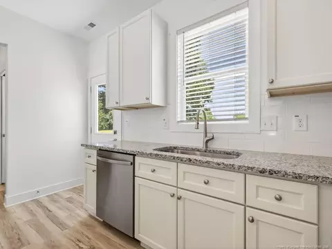 1021 E Harnett St, Dunn, NC 28334 photo 12