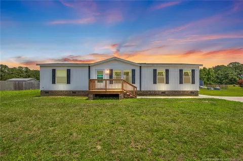 5382 Oakgrove Church Rd, Lumberton, NC 28360