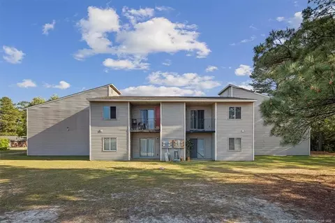 6403 Starbrook Dr #6, Fayetteville, NC 28304