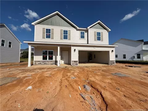 317 Brickendon Ln, Raeford, NC 28376