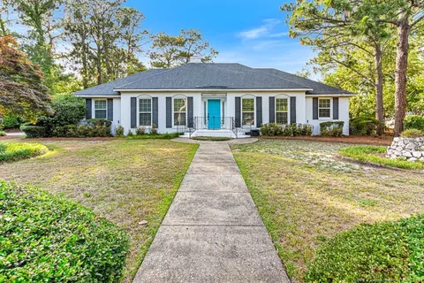 2328 Colgate Dr, Fayetteville, NC 28304
