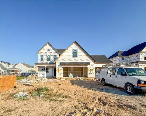 6625 Carswell Dr, Fayetteville, NC 28311