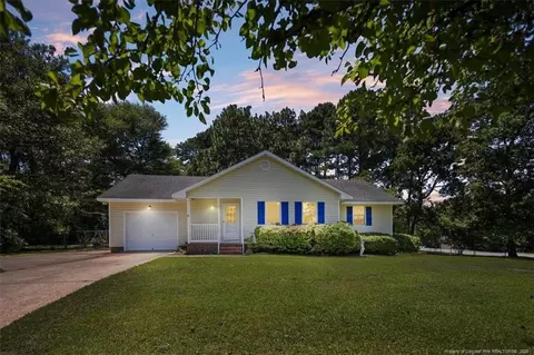 110 Damson Ct, Raeford, NC 28376