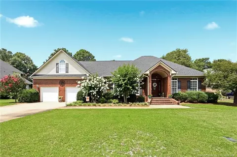 4424 Bent Grass Dr, Fayetteville, NC 28312