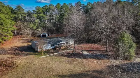 3600 Quarter Horse Run Ln, Parkton, NC 28371