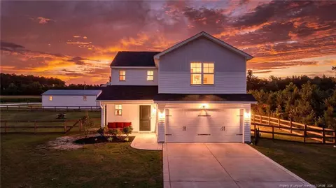 1368 Talmage Rd, Saint Pauls, NC 28384