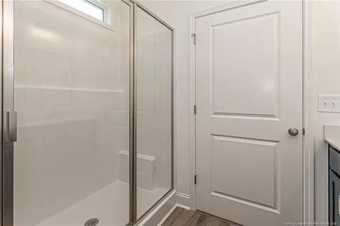 Bath - 404 Gleneagles Ct, Fayetteville, NC 28311 photo 4 of 7