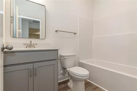 Bath - 404 Gleneagles Ct, Fayetteville, NC 28311 photo 5 of 7