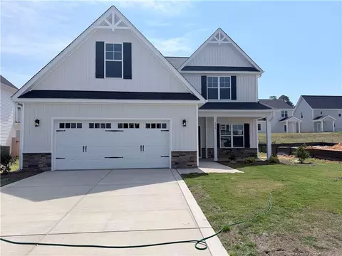 316 Marlborough St, Raeford, NC 28376