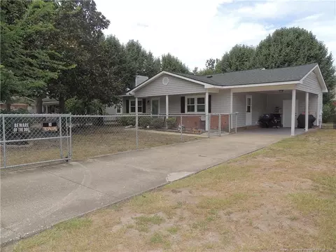 3831 Oak Haven Rd, Hope Mills, NC 28348