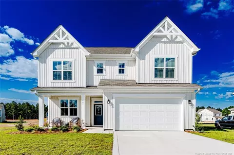 140 Brickhill Dr, Raeford, NC 28376