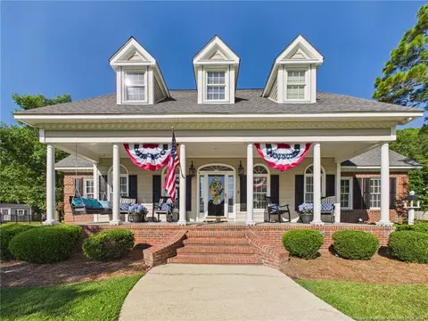 843 Three Wood Dr, Fayetteville, NC 28312