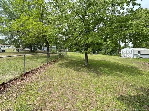 5722 Camden Rd, Fayetteville, NC 28306
