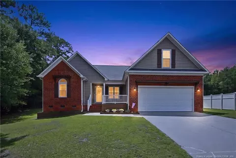 258 River Birch Ln, Raeford, NC 28376