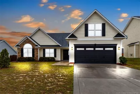 1258 Snowy Egret Dr, Fayetteville, NC 28306