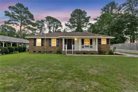 728 Rockwood Dr, Fayetteville, NC 28311