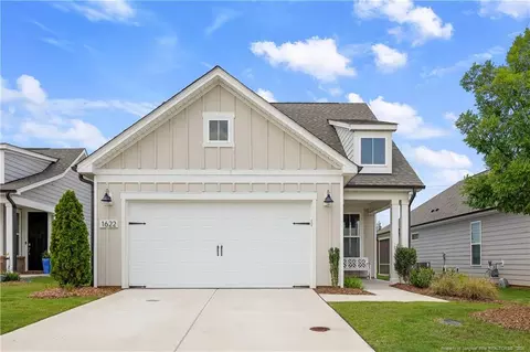 1622 Garden Park Cir, Fuquay Varina, NC 27526