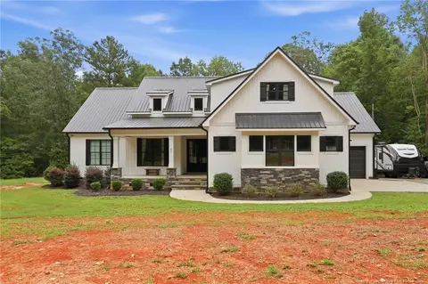 61 Erma Thomas Ln, Sanford, NC 27330