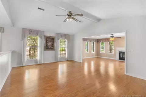 Living - 20 Gull Ln, Pinehurst, NC 28374 photo 4 of 12