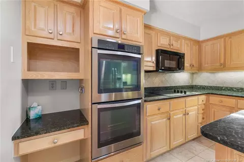 Kitchen - 20 Gull Ln, Pinehurst, NC 28374 photo 2 of 5