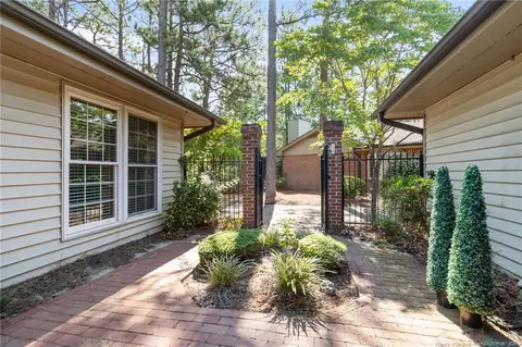 Exterior - 20 Gull Ln, Pinehurst, NC 28374 photo 3 of 9