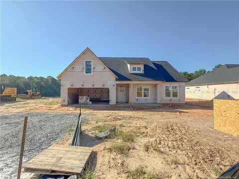 5431 Tall Timbers Dr, Fayetteville, NC 28311