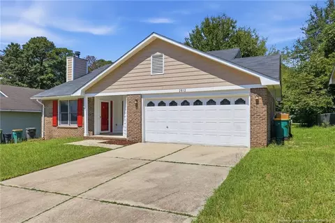 2812 Rosemeade Dr, Fayetteville, NC 28306